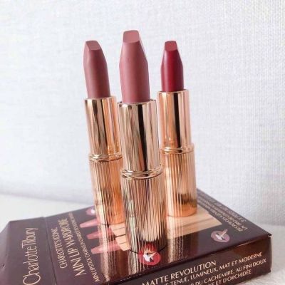 พร้อมส่ง*ของแท้* Charlotte Tillbury  Mini​ Lipstick x 3 Pcs.