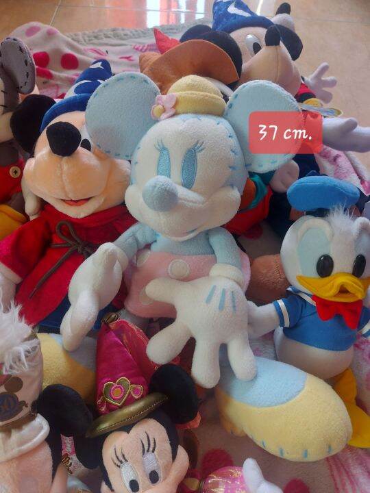 Minnie mouse Disney store 37cm. Lazada.co.th
