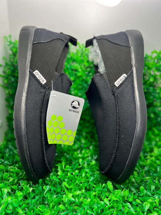 รองเท้าผ้าใบcrocs-รุ่นมาใหม่แบบแฟชั่นเบาเบาใส่สบายมีหลายสีให้เลือกขายดีมากๆตรงปก-100-ภาพจริงอยู่-ในราม