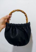 กระเป๋าทรงถือ M ango bambo handbag ขนาด 10นิ้ว