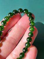 ? โครม ไดออบไซด์ ( Chrome Diopside ) มั้ยคะ หินสีเขียวสด เกรดดี ใสและธรรมชาติ พบเจอครั้งแรกแถบตะวันออกของ Siberia   บางที่เรียกว่า Siberian Emerald หรือ มรกตไซบีเรีย เป็นสีเขียวที่สวยมากเลยค่ะ

? Size ลูกปัด 6.7 mm. 
✨ ขนาดข้อมือ 16 mm.