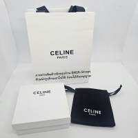 ชุดถุง อุปกรณ์ กล่อง CELINE  ชุด 3 ชิ้น ประกอบด้วย  กล่อง ถุงผ้า ถุงกระดาษ ขนาดกล่อง 10 * 10 ซม. งานสวย เกรดดีมาก