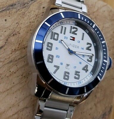 นาฬิกาข้อมือผู้ชาย-tommy-hilfiger-three-hand-silver-tone-stainless-steel-mens-watch-1791073-หน้าปัด-46-มม-ออก-shop-รับประกันของแท้-100