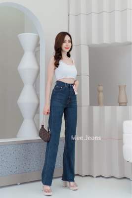 ขากระบอกตรง ทรงลิซ่า สีเข้มแต่งเฟสหน้า ผ้ายีนส์ไม่ยืด S M L XLงานป้าย Mee jeans เอวสูงความยาว40-41นิ้วค่ะผ้าเนื้อหนากำลังดีใส่สบายสนใจสั่งได้เลยคร่า