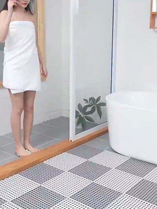 LIVABLE Floor Mat NonSlip Bath Mat Mesh Drainage Mat 30x30CM