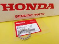 เฟืองประกบใต้เรือนคลัทช์(17ฟัน)แท้HONDA (23122-KTL-740)1ชิ้น ใช้สำหรับรถรุ่น: CZ-i 2009, DREAM110i 2011, SUPER CUB 2013, SUPER CUB 2014, SUPER CUB 2017, SUPER CUB 2018, SUPER CUB 2019, WAVE 110i 2009, WAVE 110i 2011, WAVE 110i 2013, WAVE 110i 2018, WAVE 1