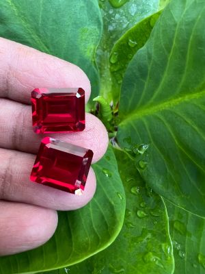 Lab Ruby 11x13mm2 pieces  Lab Ruby Octagon 11X13 mm- 2pcs ทับทิม Lab Ruby OCTAGON ( 11X13) มิลลิเมตร สีแดง ทับทิม รูบี้ เหลี่ยมชั้น..( 2 เม็ด) สังเคราะห์