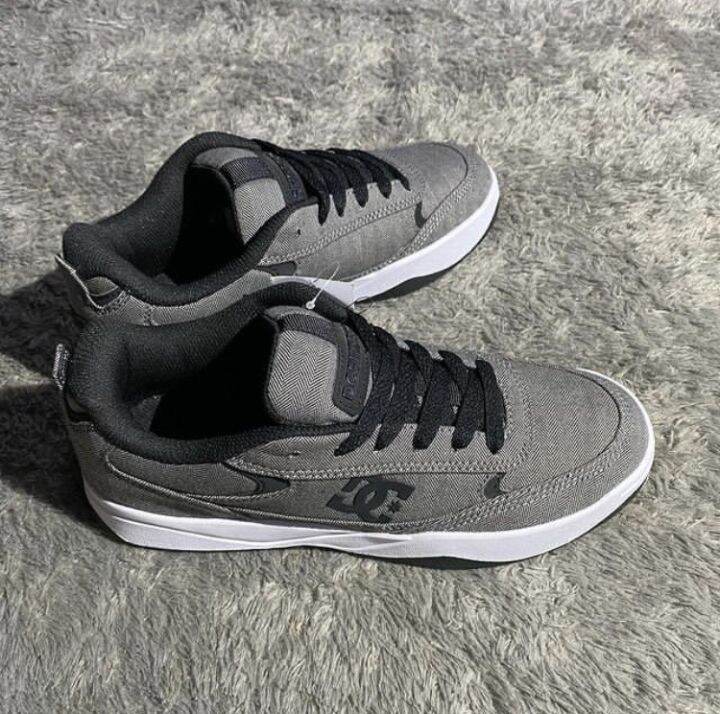 Sepatu Dcshoecousa original La65 | Lazada Indonesia