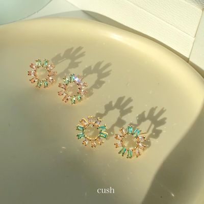 Cush leni stud earrings