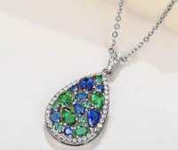 จี้หิน cz สีน้ำเงินเขียวสวยๆ พร้อมสายโซ่เงิน (ขายดี) Beautiful trendy blue and green cz stone pendent with silver chain ( bestseller)