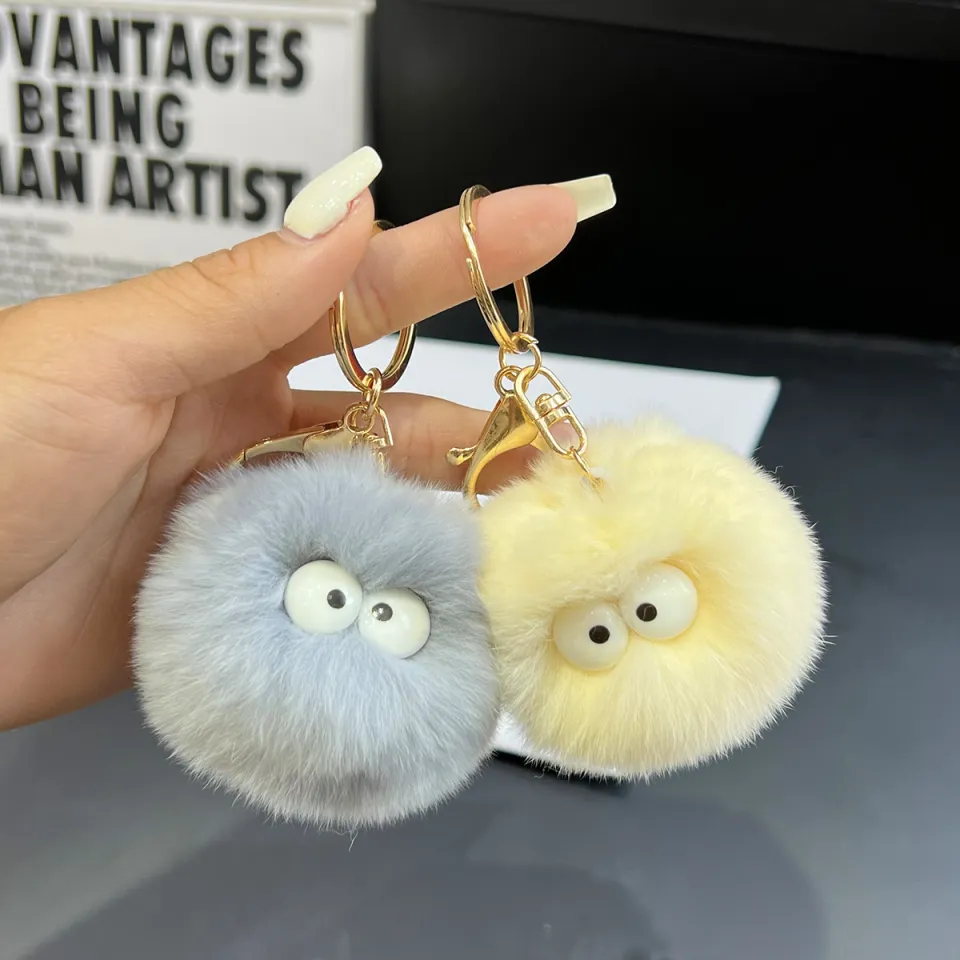 Handmade keychain / Cute pom pom keychain / Bag charm / Rabbit fur