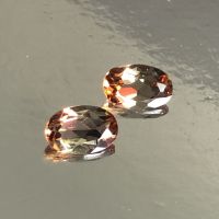 Andalusite 0.99 cts, 6.2x4.2 mm, oval shape, pair 100% natural gemstone.  andalusite 0.99 cts, 6.2x4.2 mm, รูปไข่, คู่พลอยธรรมชาติ 100%