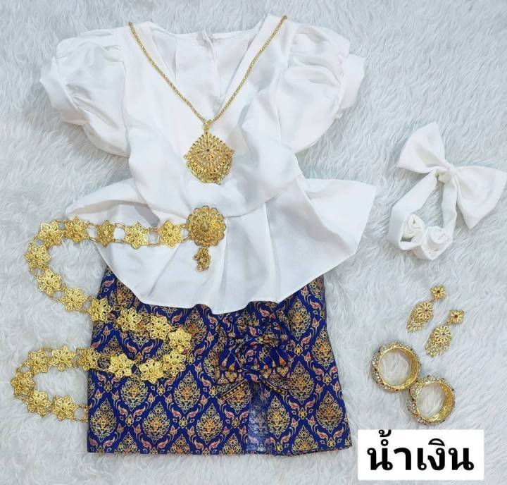 ing-01-ชุดไทยประยุกต์-เด็กผู้หญิง-เสื้อแขนตุ๊กตา-กระโปรงสั้น-ลายไทย