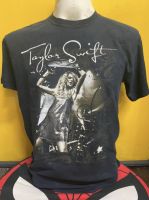 เสื้อวง Taylor Swift ไซร์ M ลายหน้าหลังสวยๆ