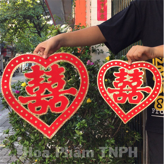 Chữ Hỷ hình trái tim 3D - Chữ Hỷ và trái tim là hai biểu tượng tình yêu đẹp nhất. Hãy xem những hình ảnh của chữ Hỷ kết hợp với hình trái tim tuyệt đẹp này để cảm nhận được sự lãng mạn và tình cảm.