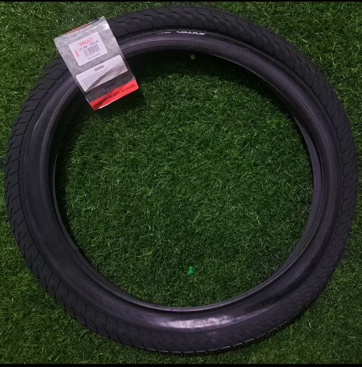 18 x 2.25 bmx tire