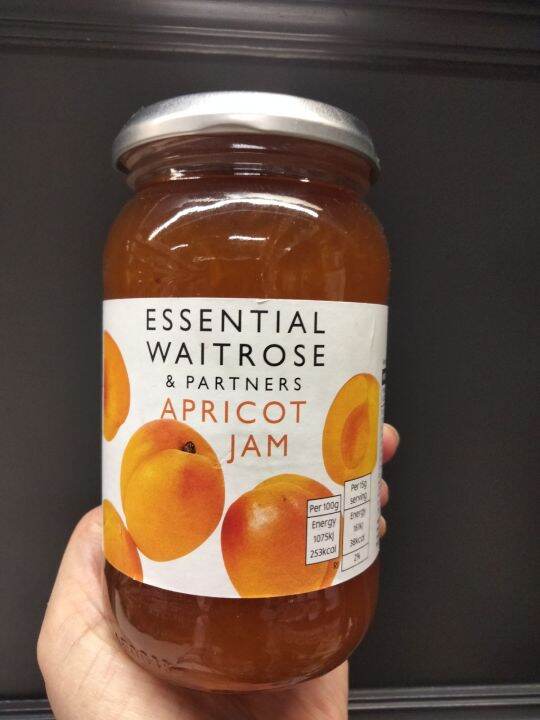 Waitrose Essential Apricot Jam แยม แอปริคอท เวทโทรส เอสเซนเชี่ยว454