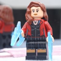 LEGO Scarlet Witch - Printed Legs, Reddish Brown Hair HERO MARVEL