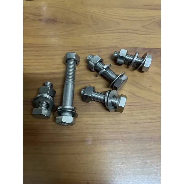 Stainless Hexagonal bolt with nut lock washer and flat