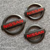 โลโก้ NISSAN สีดำ ตัวหนังสือสีแดง