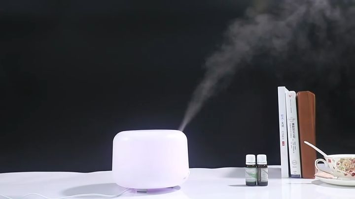 ARAFURA - TERMURAH//TERLARIS/COD//Taffware HUMI Air Humidifier Aromatherapy  Oil Diffuser + 7 LED - H770