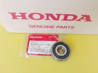 ลูกปืนล้อหลังแท้HONDA CBR150R ปี2011-2017 อะไหล่แท้ศูนย์HONDA(91051-KPP-T01)1ชิ้้น ลูกปืนตลับ, 6302U (SKF)