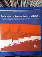 00583  herb alperts tijiuana brass   volume 2  แผ่นต้นฉบับเดิม แผ่นเสียง vinyl Lp 33rpm 12"สภาพกำลังฟังได้ดีได้รับการตรวจสอบ