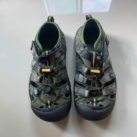 Keen รองเท้ามือสองของแท้ พร้อมส่ง sz.35