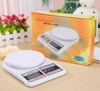 เครื่องชั่งน้ำหนักดิจิตอลElectronical Kitchen Scale เครื่องชั่งน้ำหนักงานครัว ชั่งของสด ชั่งของทั่วไป วัดได้ละเอียด แม่นยำ 1 กรัม - 10 กิโลกรัม พิเศษแถมถ่านAA2ก้อน