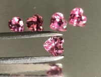 Pink tourmaline 0.30 cts 4.6mm heart shape 100% natural gemstones ทัวร์มาลีนสีชมพู 0.30 กะรัต รูปหัวใจ 4.6 มม. หินธรรมชาติ 100%