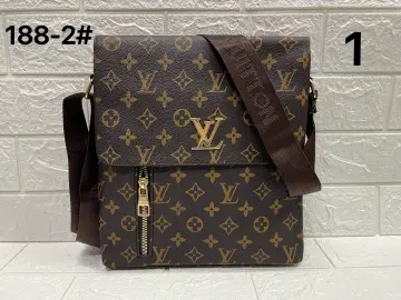 What fits in LOUIS VUITTON OUTDOOR SLING BAG 2021