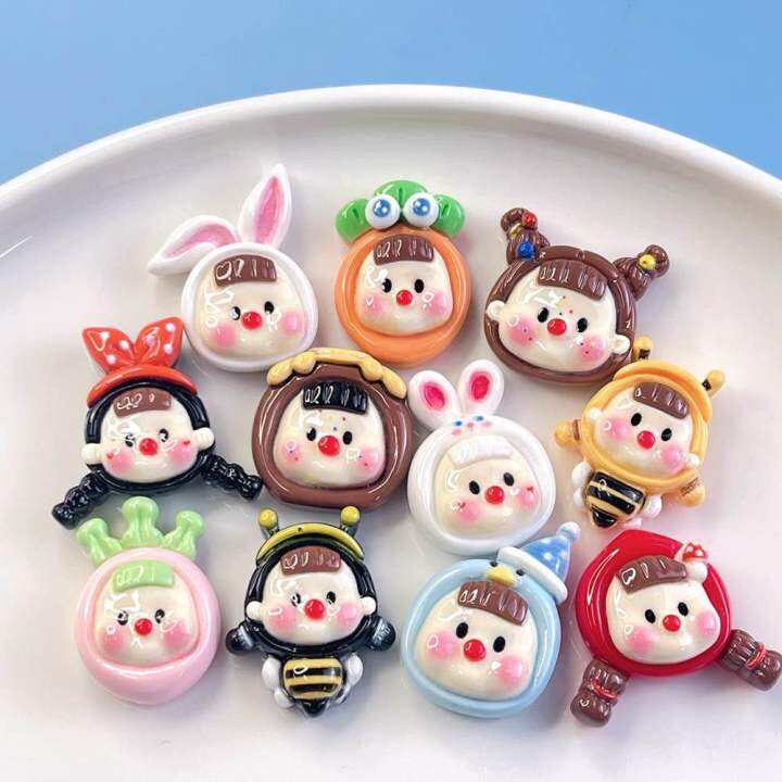 พร้อมส่ง-11-ชิ้น-เซ็ท-เรซิ่นการ์ตูนเคลือบเงา-ตกแต่ง-diy-ติดหลังโทรศัพท์-เคสมือถือ-กิ๊บติดผม-ขวดน้ำ-กรอบรูป-งานdiy