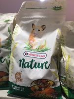 Nature hamsters อาหารแฮมเตอร์ ไจแอนท์ ปริมาณ 700 กรัม พร้อมส่ง