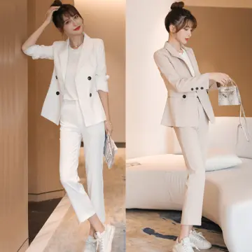 Mỹ nhân Việt đọ nhan sắc khi mặc suit trắng quyền lực  2sao