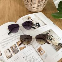 LaLemon Mom’s Treat Anatta Oyster Cat Eye Sunglasses แว่นกันแดดผู้ใหญ่