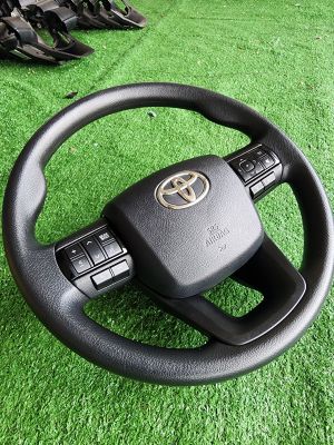 พวงมาลัยรีโว่ Toyota ปุ่มคอนโทรลพร้อม airbag