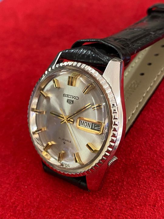 seiko5-21-jewels-automatic-ตัวเรือนสแตนเลส-นาฬิกาผู้ชาย-นาฬิกามือสองของแท้