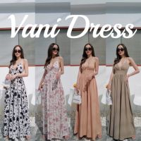 VANI DRESS เดรสยาวทรงอกวีพีช ช่วงบนรูดปรับให้พอดีตัวช่วงล่างปล่อยพริ้ว มีเส้นสม็อคเซฟช่วงเอวด้านหลัง #พร้อมส่ง