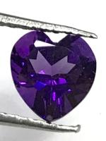 อเมทิสต์ 7x7 มม. รูปหัวใจ หินธรรมชาติ 100% Amethyst 7x7 mm heart shape 100% natural gemstone