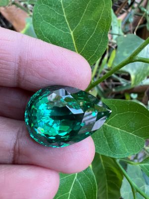 เพชร CZ Cubic Zirconia Green Emerald Diamond pear พลอย มรกต เพชรรัสเซีย 34 กะรัต(CARATS) พลอย ขนาด 23x16  มิล ( MM)1 Pcs( 1 เม็ด) พลอยสั่งเคราะเนื้อแข็ง