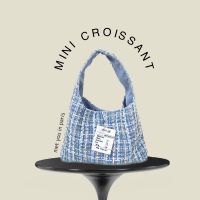 Wyllabrand กระเป๋าผ้า Mini Croissant Met you in Paris