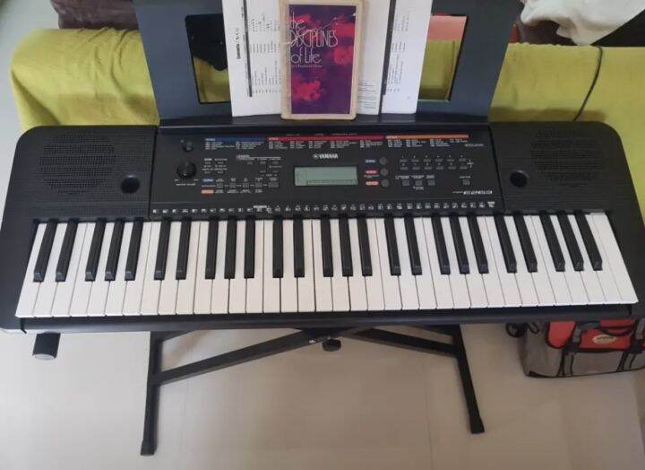 YAMAHA (PSRE273) Touch Responsive Keyboard/Piano With Original