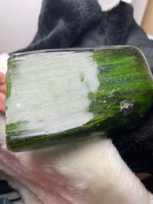 1020+ gram สีเขียว  Rutilated Quartz  GREEN ก้อนกระจกเจียได้ทุกชนิดแกะสลักด้วย