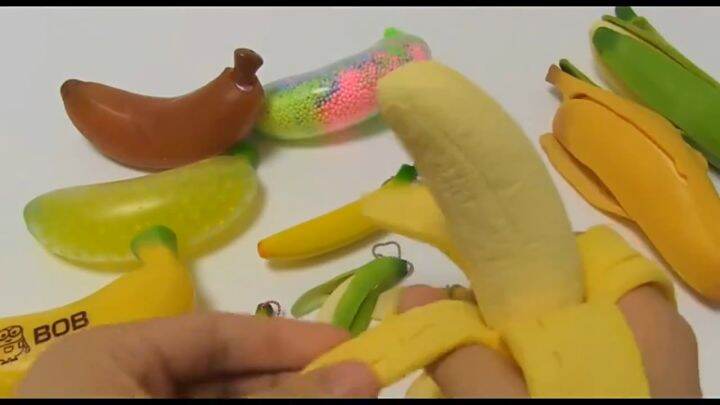 New Creative Elastic Simulation Peeling Banana Squishy Slow Rising