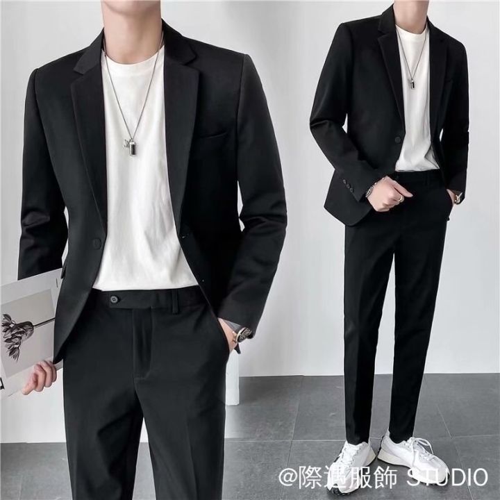 Mẫu áo vest nam trẻ trung 2018 Bộ vest nam trẻ trung sành điệu cho bạn