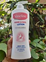 Vaseline Hand &amp; Nail Lotion 450ml. โลชั่นสำหรับมือและเล็บ