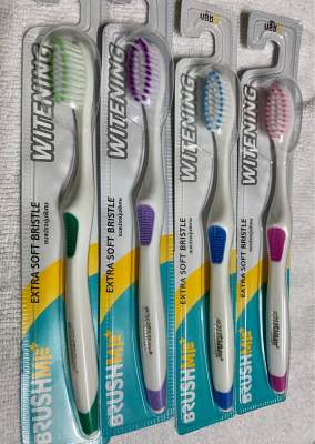 แปรงสีฟันบลัชมี BrushMe รุ่น witening แปรงสีฟันผู้ใหญ่ ขนแปรงนุ่มพิเศษ (Extra Soft Bristle) 0.01 mm