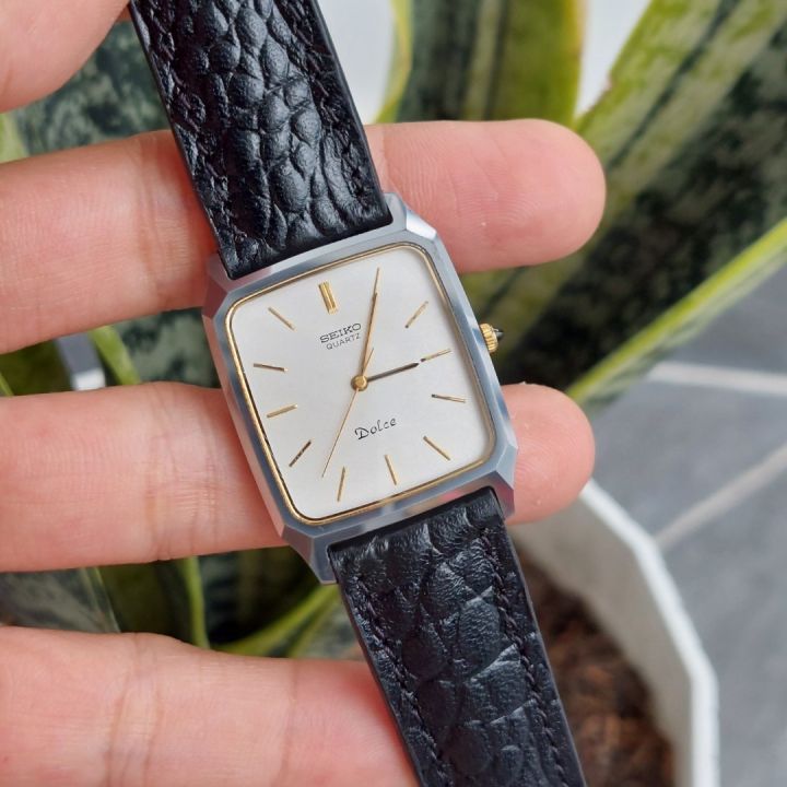 Đồng hồ nam Seiko Dolce kính saphia chạy pin hàng si Nhật 