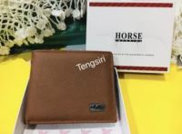 กระเป๋าสตางค์ Horse Imperial ทรงสั้น หนังวัวแท้ขนาด 12x10x3 เซนติเมตรสำหรับผู้ชายหนังคุณภาพดีทนทาน