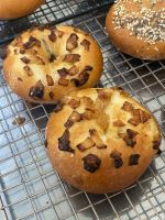 Onion sourdough bagels. เบเกิลหัวหอม อาหารเช้า/เพื่อสุขภาพ/ออแกนิก